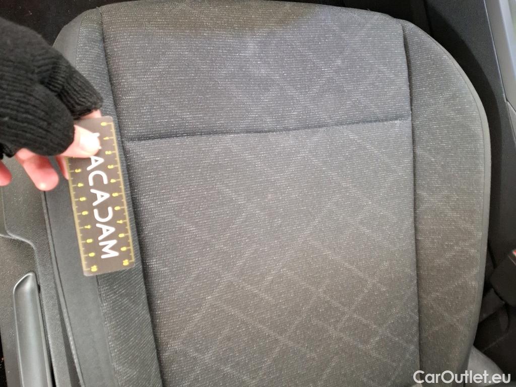  Volkswagen  Golf  VIII Berline Life Plus 2.0 TDI 115CV BVM6 E6d #11