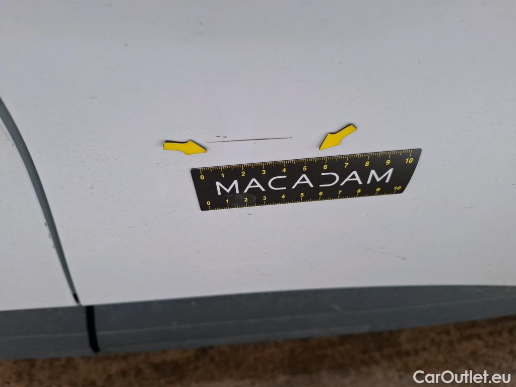  Renault  Captur  II Business 1.6 E-TECH Hybrid 145CV BVA6 E6d #47