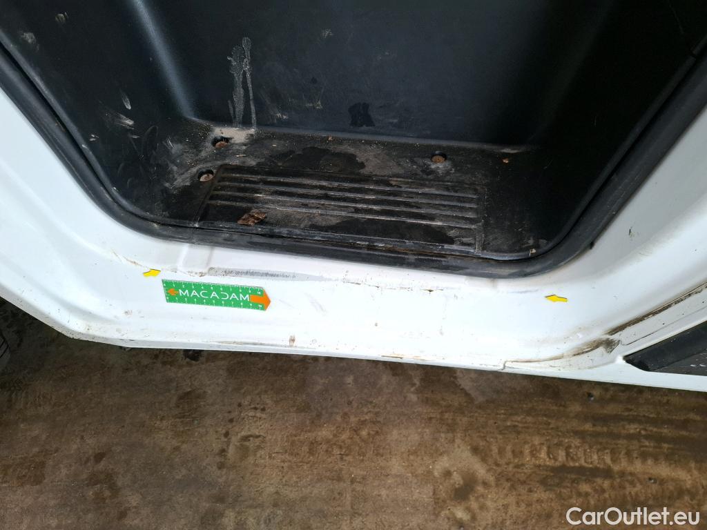  Peugeot  Boxer PEUGEOT  VU 4p Fourgon BLUEHDI 110 PREMIUM PA 333 L1H2 #15