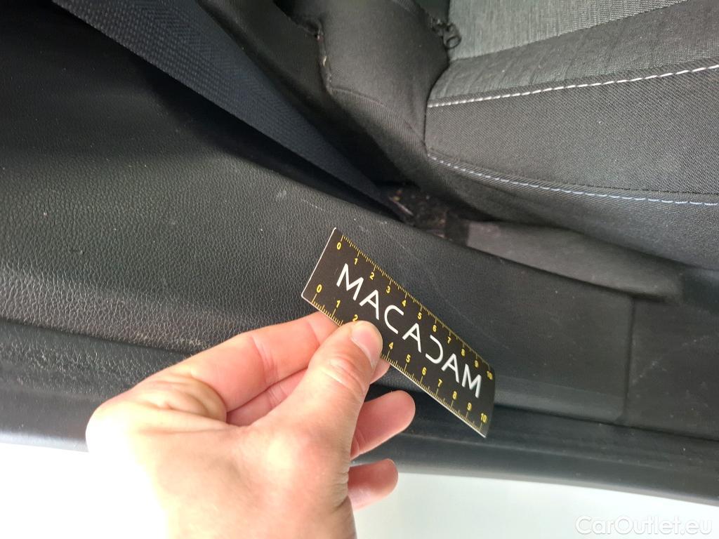  Renault  Captur  II Business 1.6 E-TECH Hybrid 145CV BVA6 E6d #17