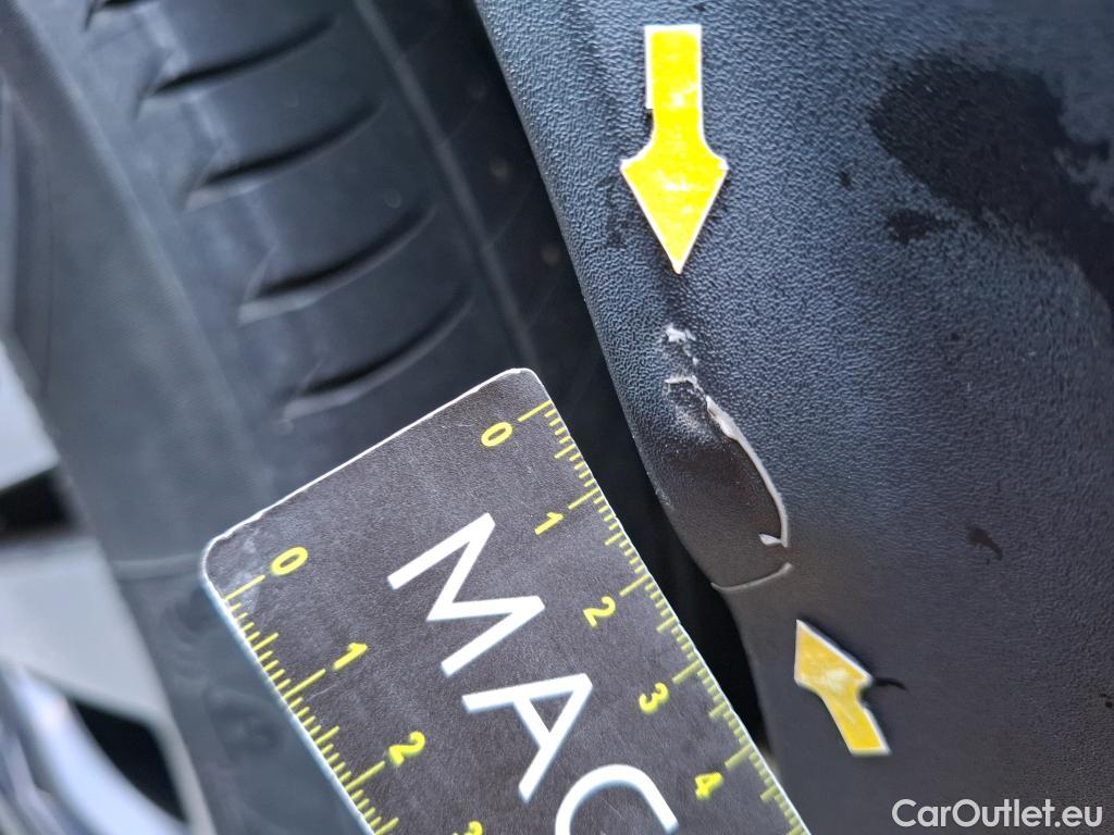  Peugeot  3008 PEUGEOT  / 2016 / 5P / SUV Puretech 130 S&S ALLURE BUSINESS #13