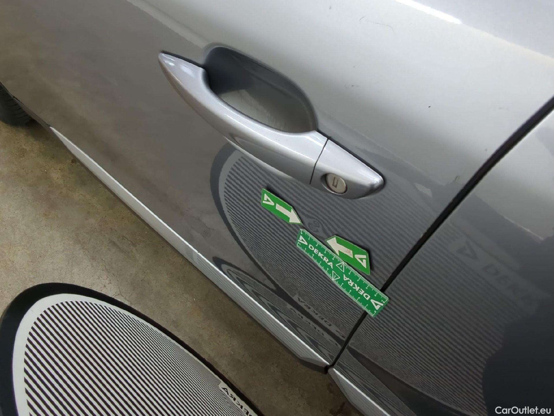  Peugeot  2008  Allure 1.5 HDi 130CV BVA8 E6d / VO RECONDITIONNE - PHOTOS AVANT RECONDITIONNEMENT #24