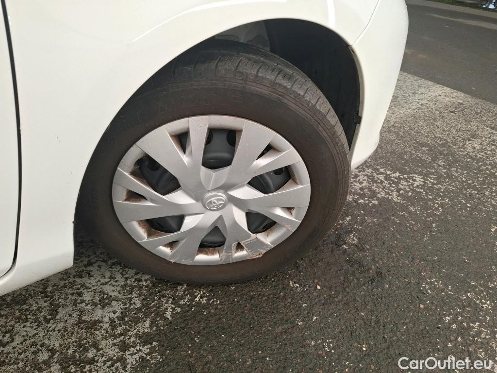  Toyota  Yaris TOYOTA  Hybride / 2017 / 5P / Berline 1.5 VVT-I HYBRID France Business #5