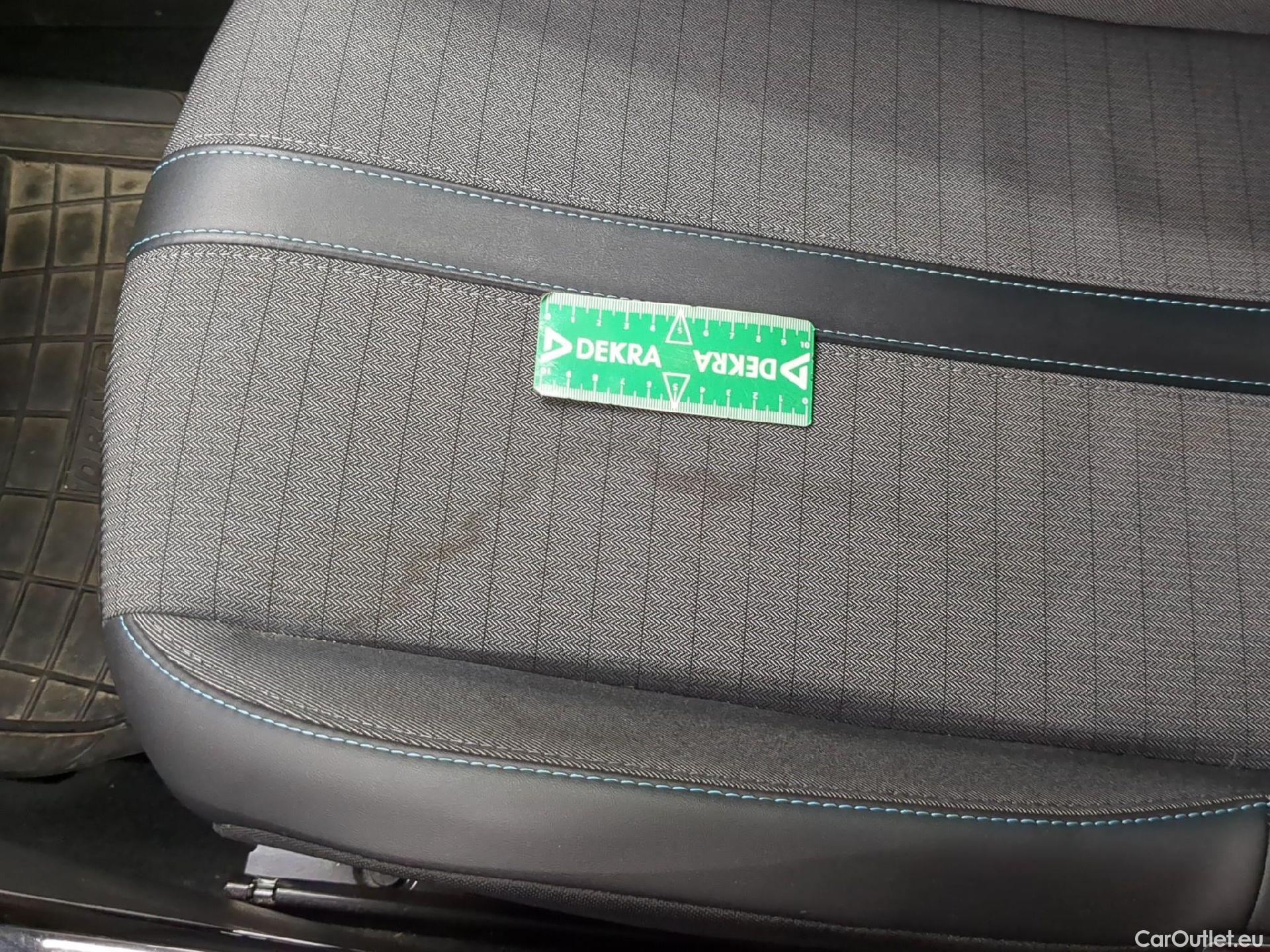  Peugeot  2008  Allure 1.5 HDi 130CV BVA8 E6d / VO RECONDITIONNE - PHOTOS AVANT RECONDITIONNEMENT #2