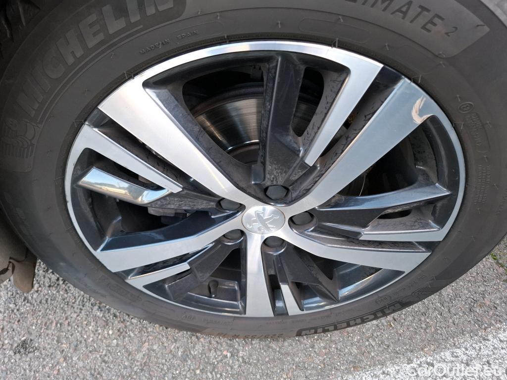  Peugeot  3008 PEUGEOT  / 2016 / 5P / SUV Puretech 130 S&S ALLURE BUSINESS #8