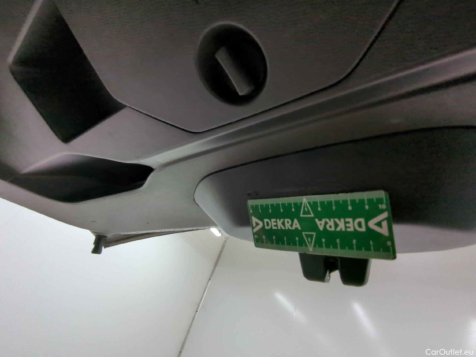  Peugeot  2008  Allure 1.5 HDi 130CV BVA8 E6d / VO RECONDITIONNE - PHOTOS AVANT RECONDITIONNEMENT #13