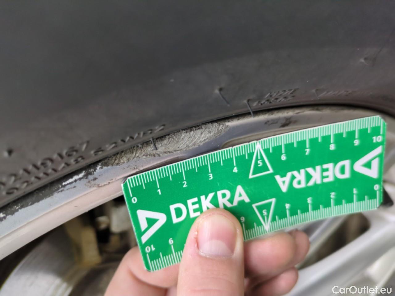  Audi  Q3 AUDI  Sportback / 2019 / 5P / SUV 45 TFSI E 245 S TRONIC S LINE #5