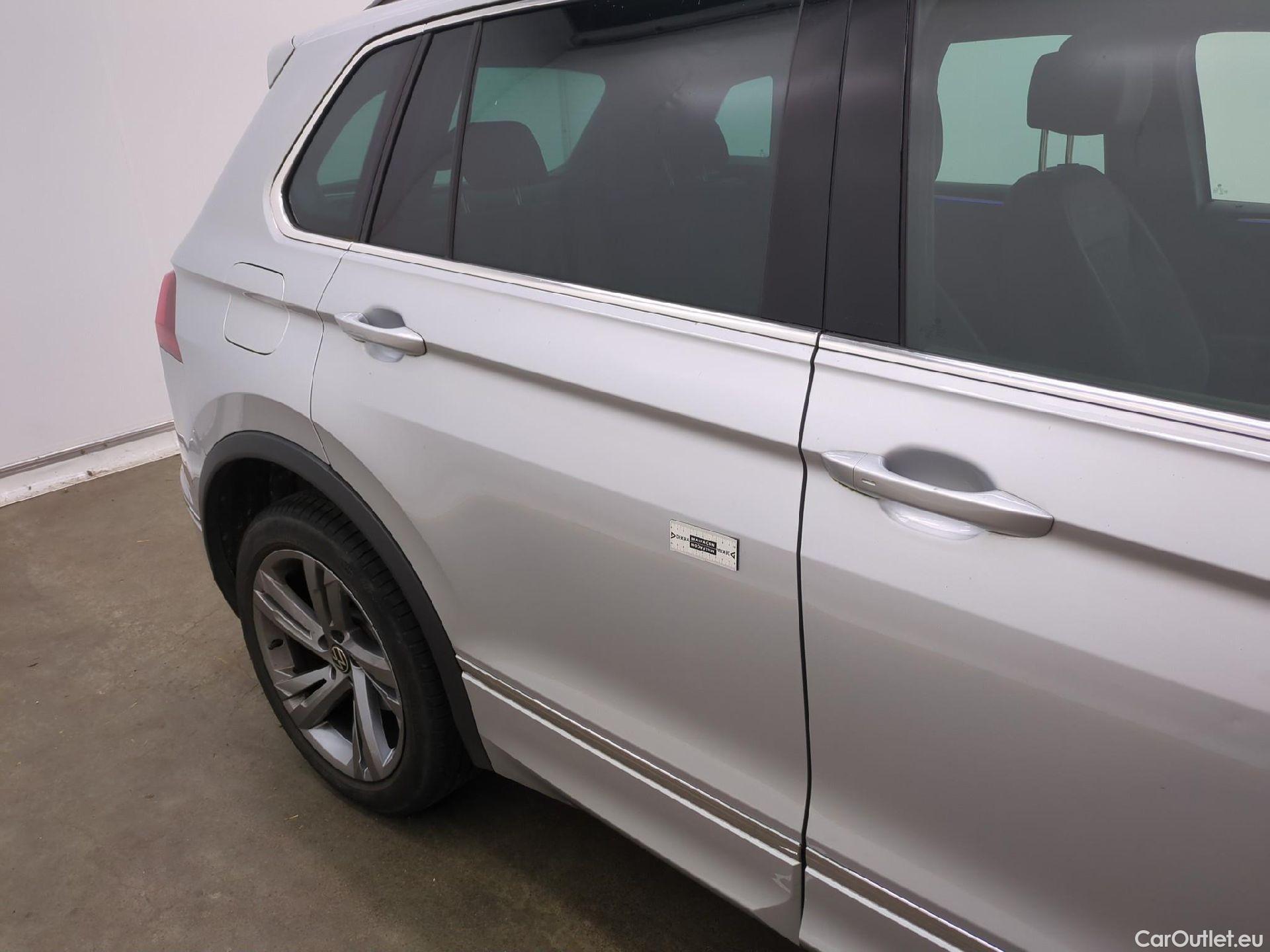  Volkswagen  Tiguan VOLKSWAGEN  / 2020 / 5P / SUV 1.4 eHybrid 245 DSG6 R-Line #5