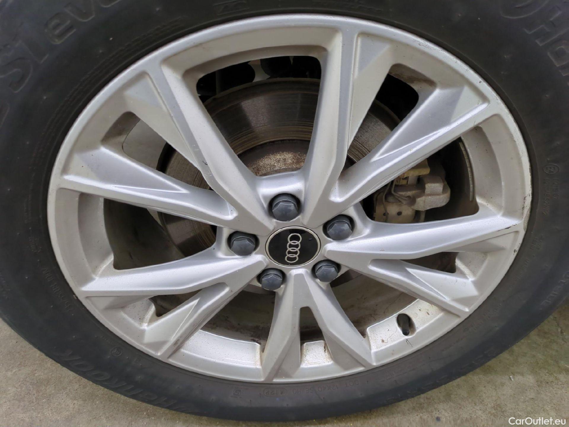  Audi  Q3 AUDI  Sportback / 2019 / 5P / SUV 45 TFSI E 245 S TRONIC S LINE #6