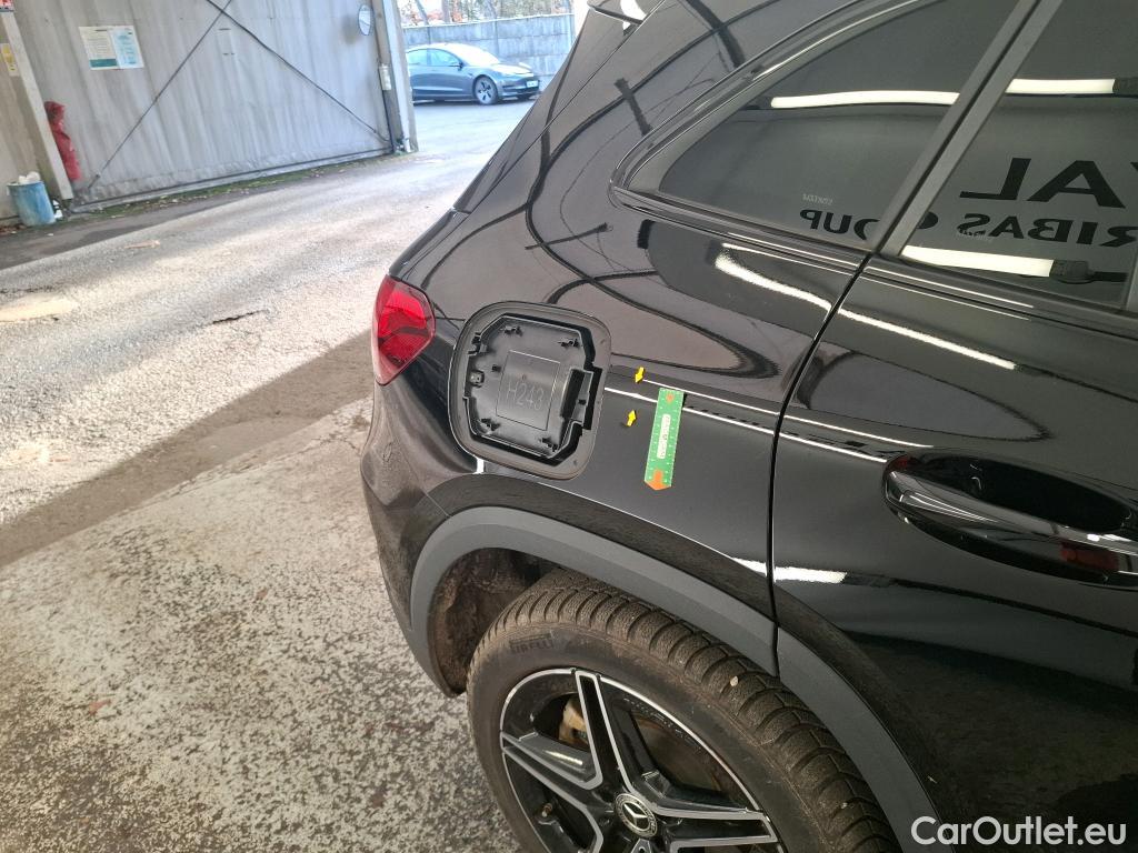  Mercedes  GLA MERCEDES-BENZ  / 2020 / 5P / SUV 1.3  250 e AMG LINE DCT #18