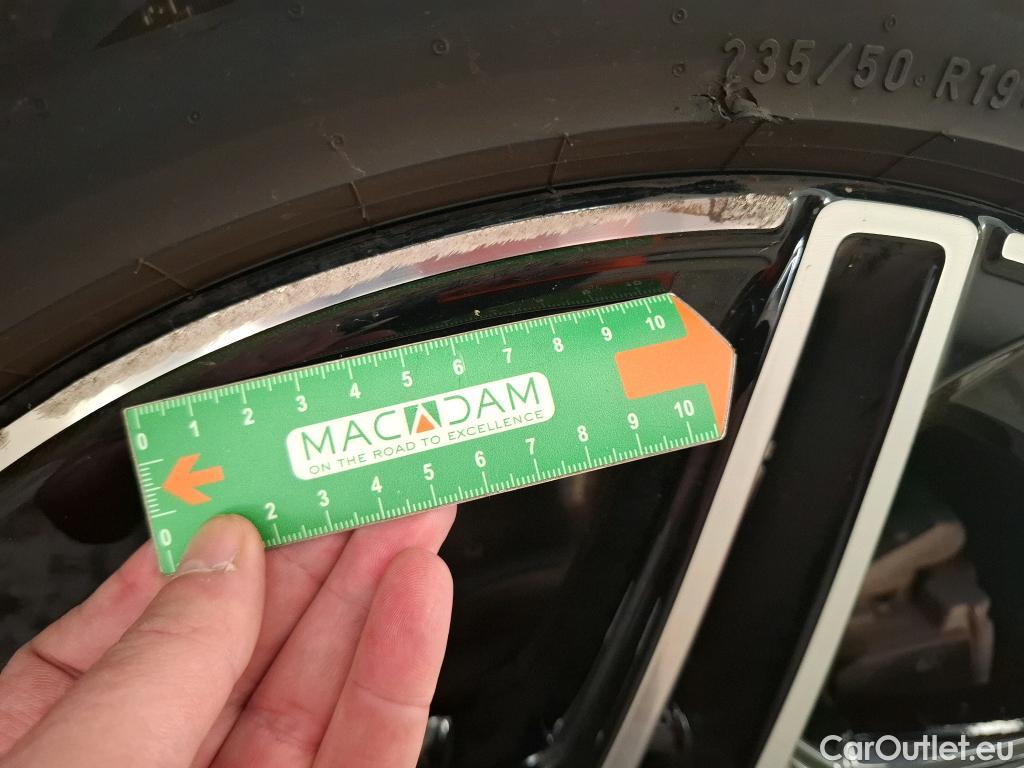  Mercedes  GLA MERCEDES-BENZ  / 2020 / 5P / SUV 1.3  250 e AMG LINE DCT #12