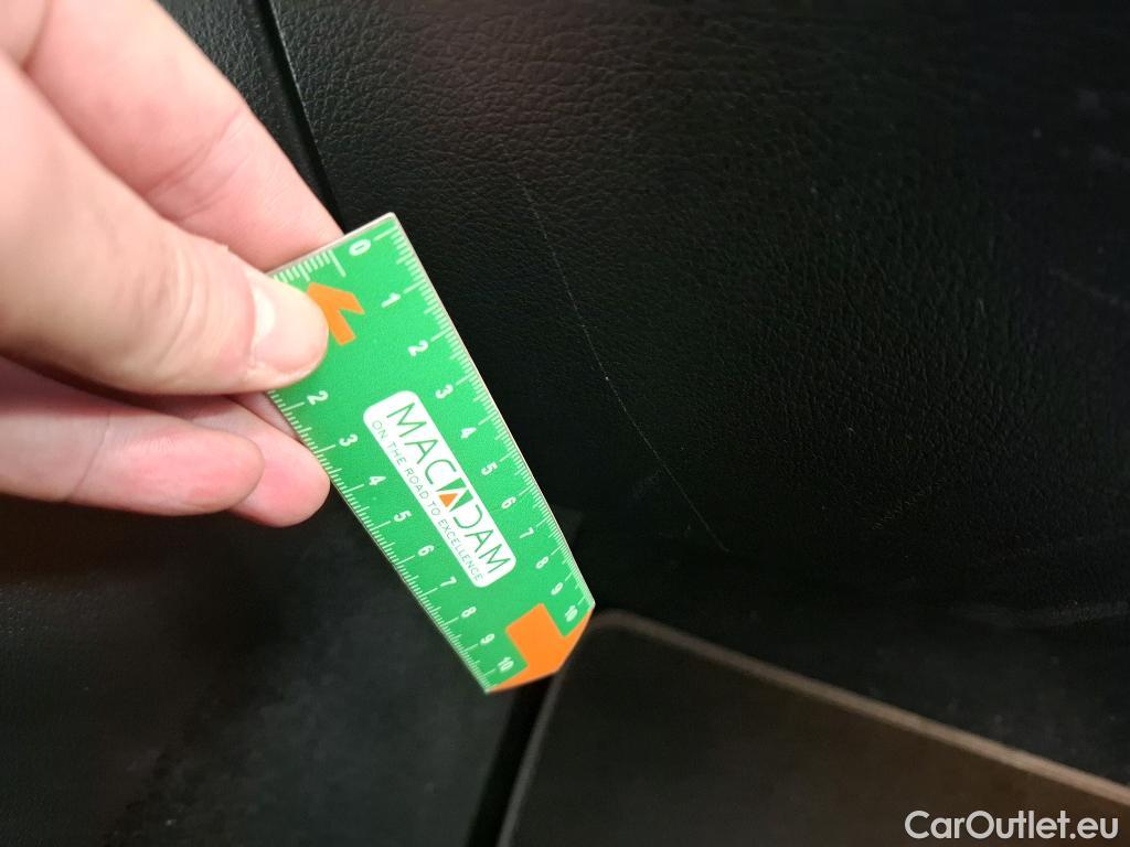  Mercedes  GLA MERCEDES-BENZ  / 2020 / 5P / SUV 1.3  250 e AMG LINE DCT #14