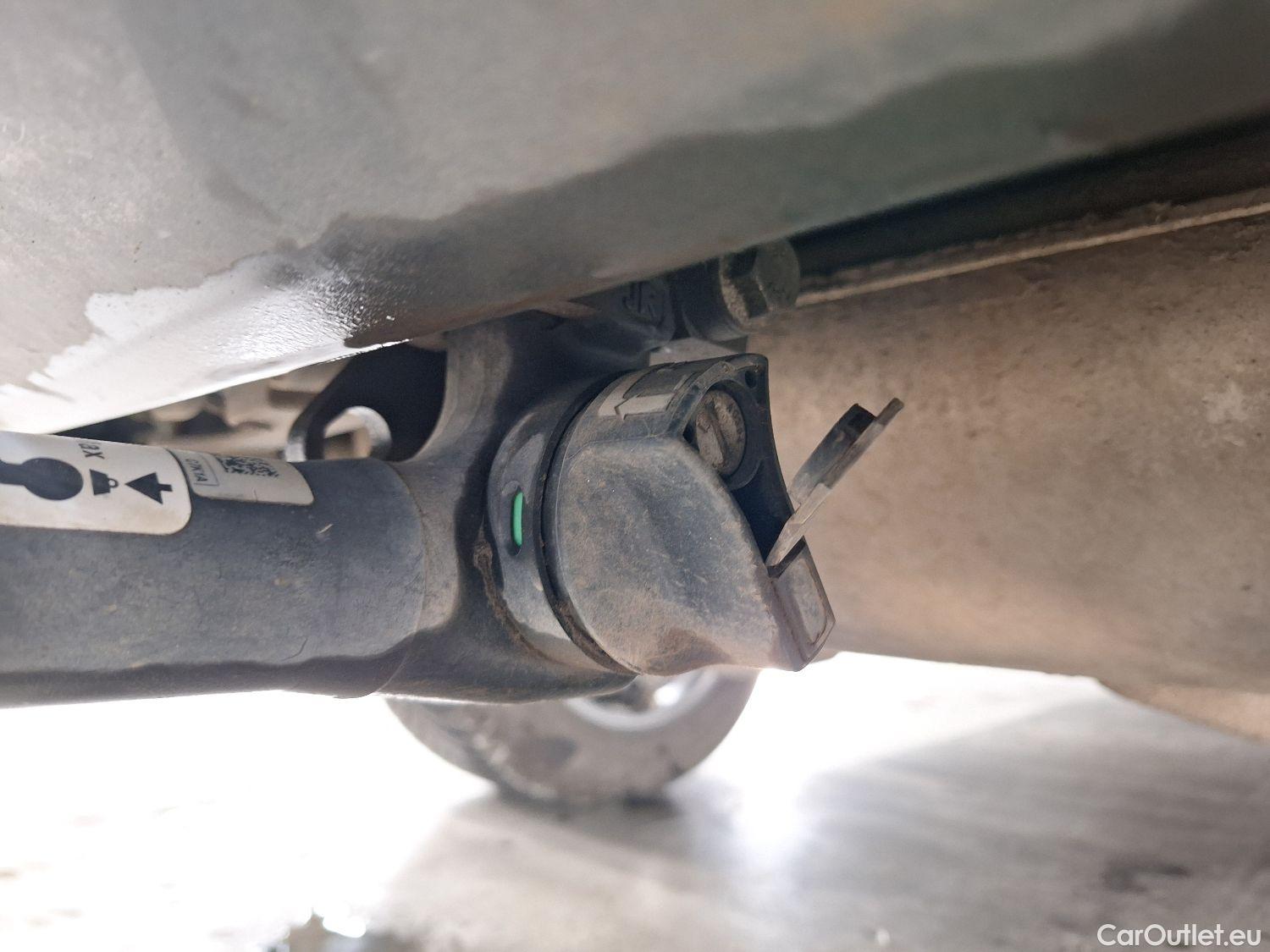  Ford  Kuga Ford,  '19 PHEV, Ford  2.5i PHEV Aut. 165kW ST-Line 5d #2