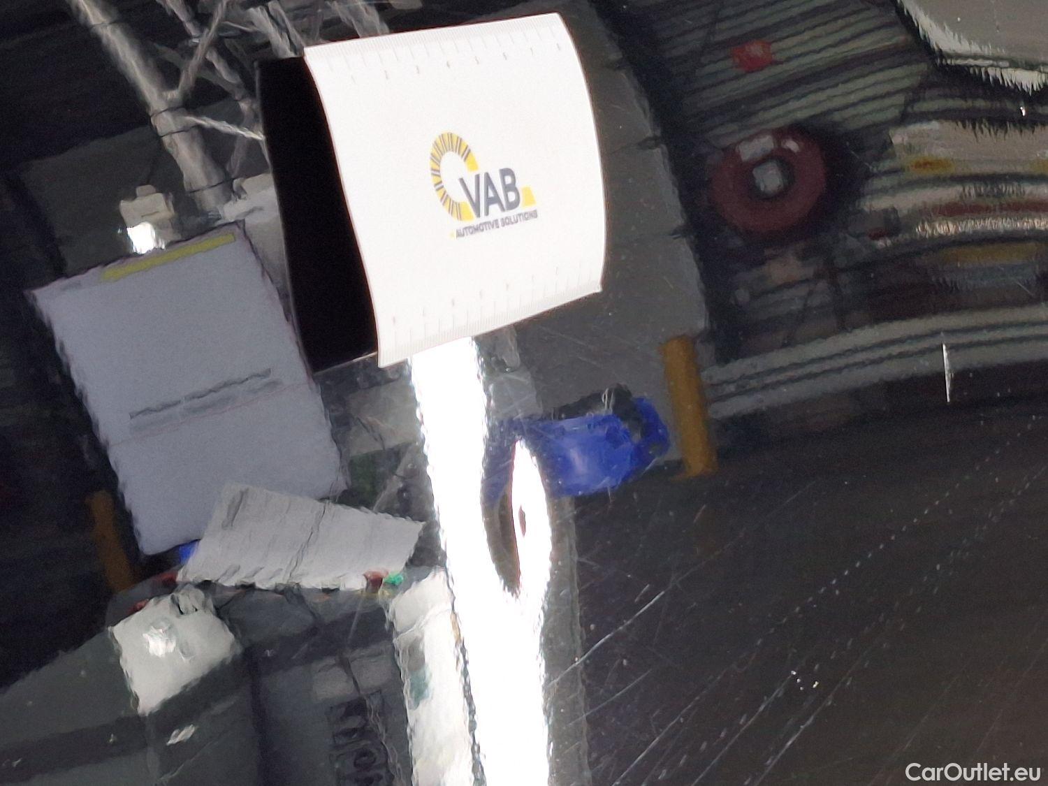  Peugeot  5008 Peugeot,  '16, Peugeot  1.2 PureTech 96kW S&S EAT8 Crossway 7pl #20