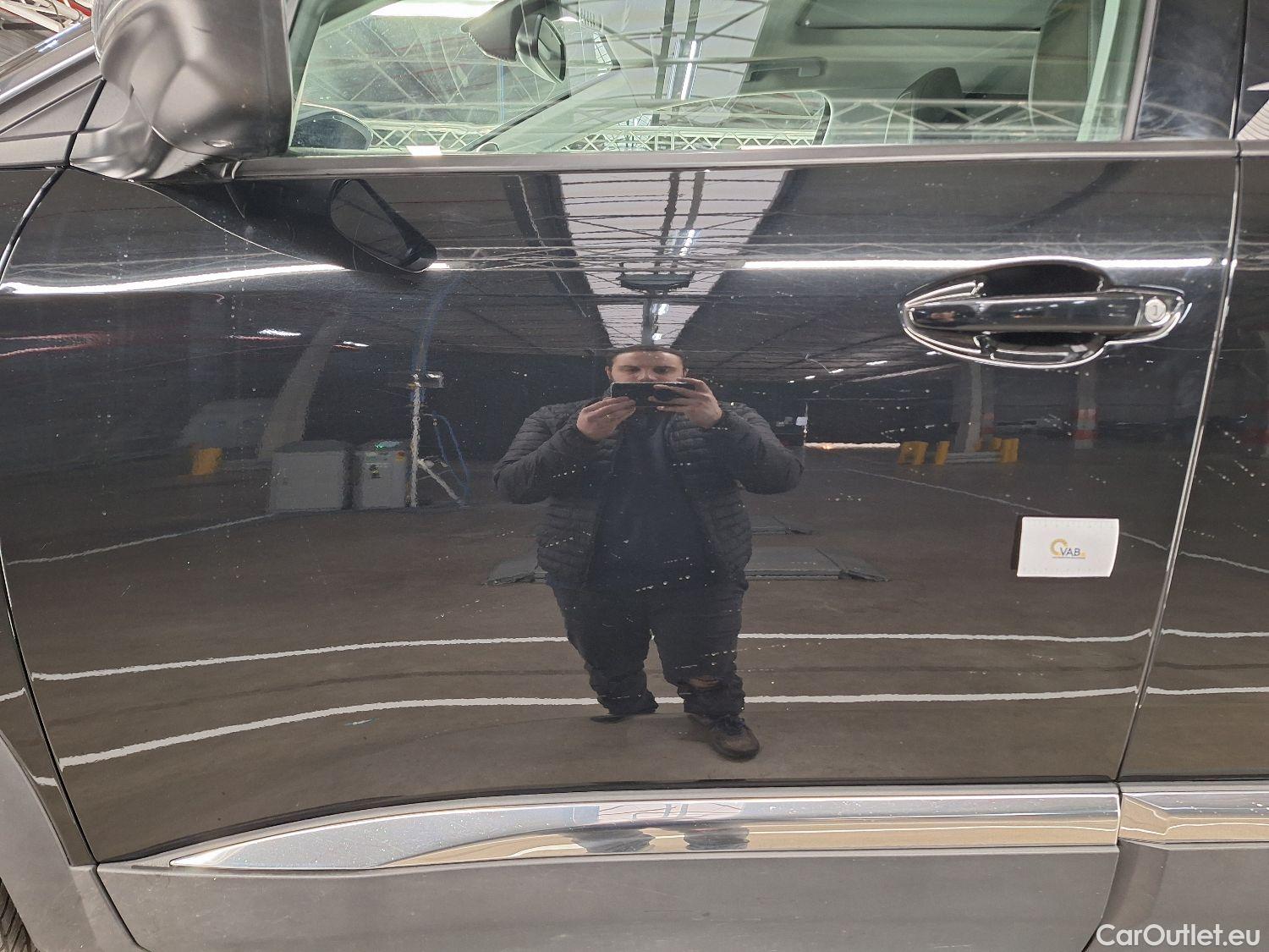  Peugeot  5008 Peugeot,  '16, Peugeot  1.2 PureTech 96kW S&S EAT8 Crossway 7pl #32