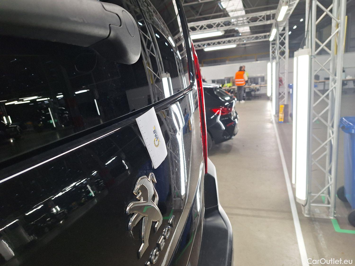  Peugeot  RIFTER Peugeot,  '18, Peugeot  1.5 BlueHDi 130 S/S Allure Long 5d 7pl #29