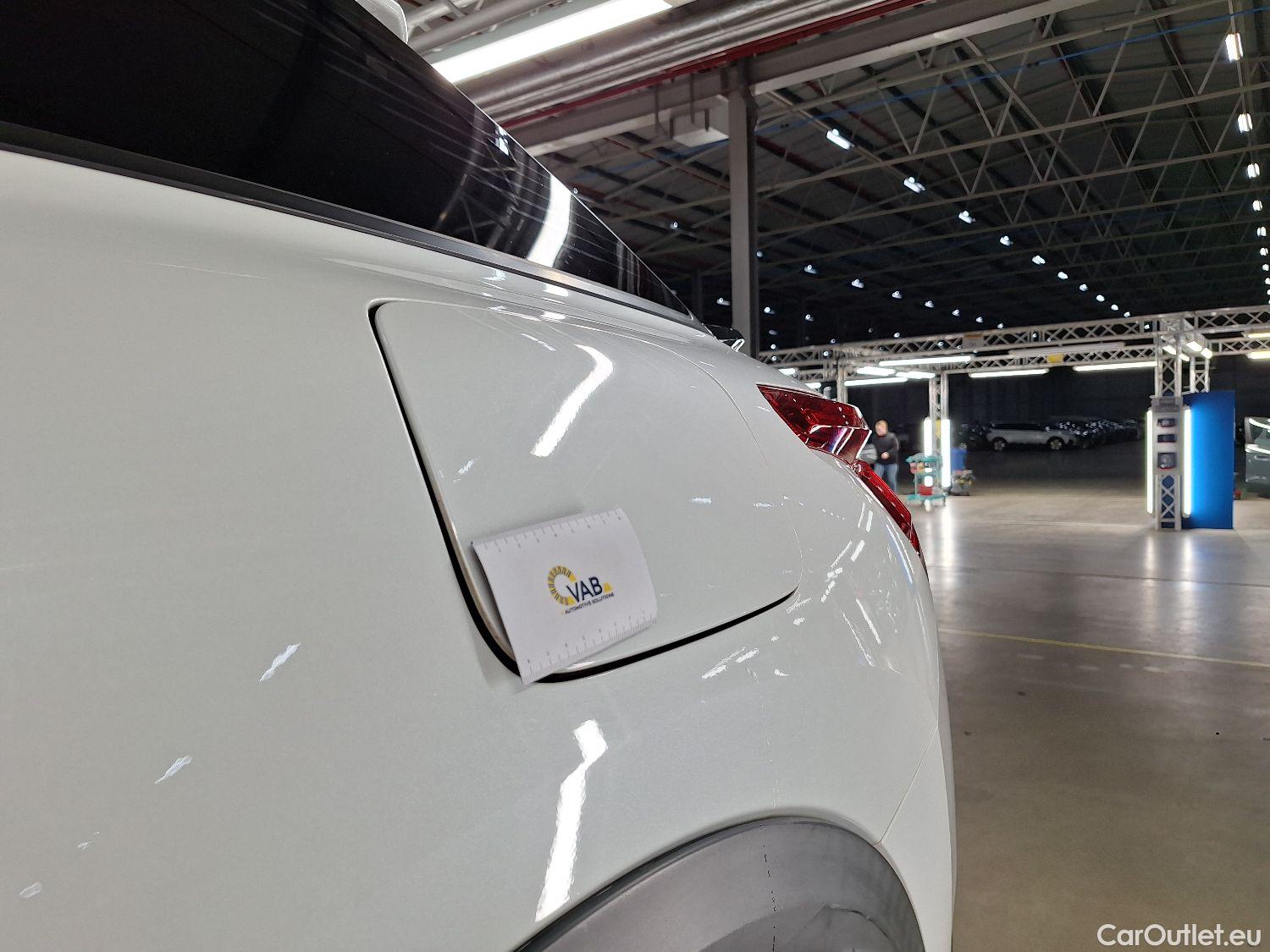  Citroen  C5 Citroën,  X '21 PHEV, Citroën  X Hybrid 225 e-EAT8 Shine Pack 5d #15