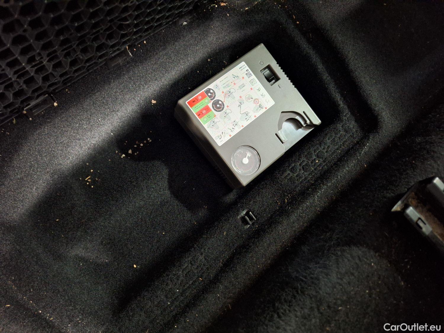  Peugeot  5008 Peugeot,  '16, Peugeot  1.5 BlueHDi 96kW S&S Allure 5d 7pl #4