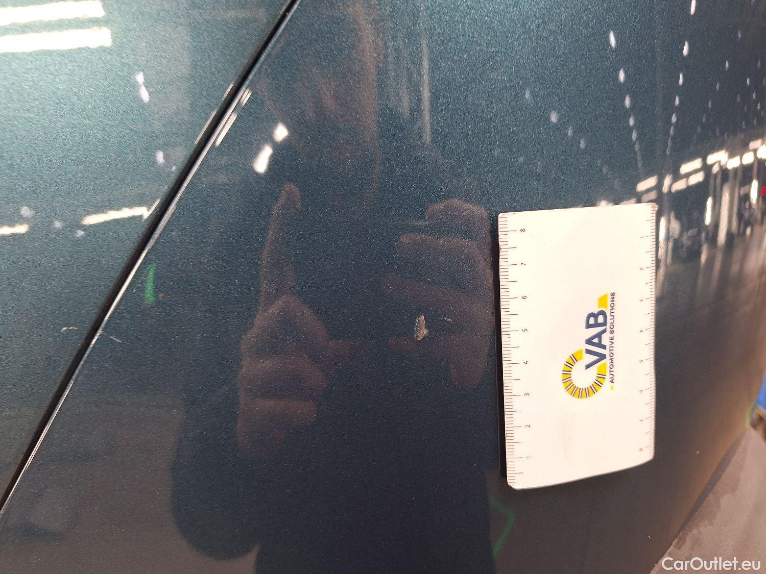  Peugeot  5008 Peugeot,  '16, Peugeot  1.5 BlueHDi 96kW S&S Allure 5d 7pl #33