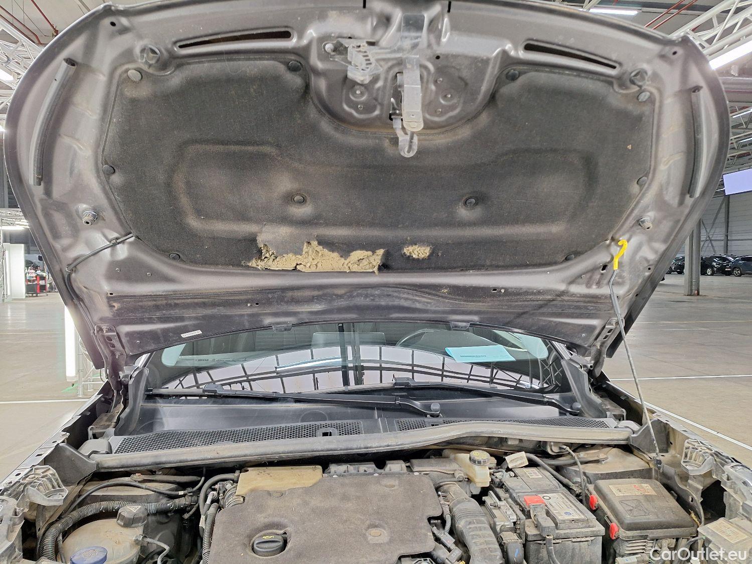  Peugeot  2008 Peugeot,  '19, Peugeot  1.5 BlueHDi 81kW S&S Active Pack 5d #39