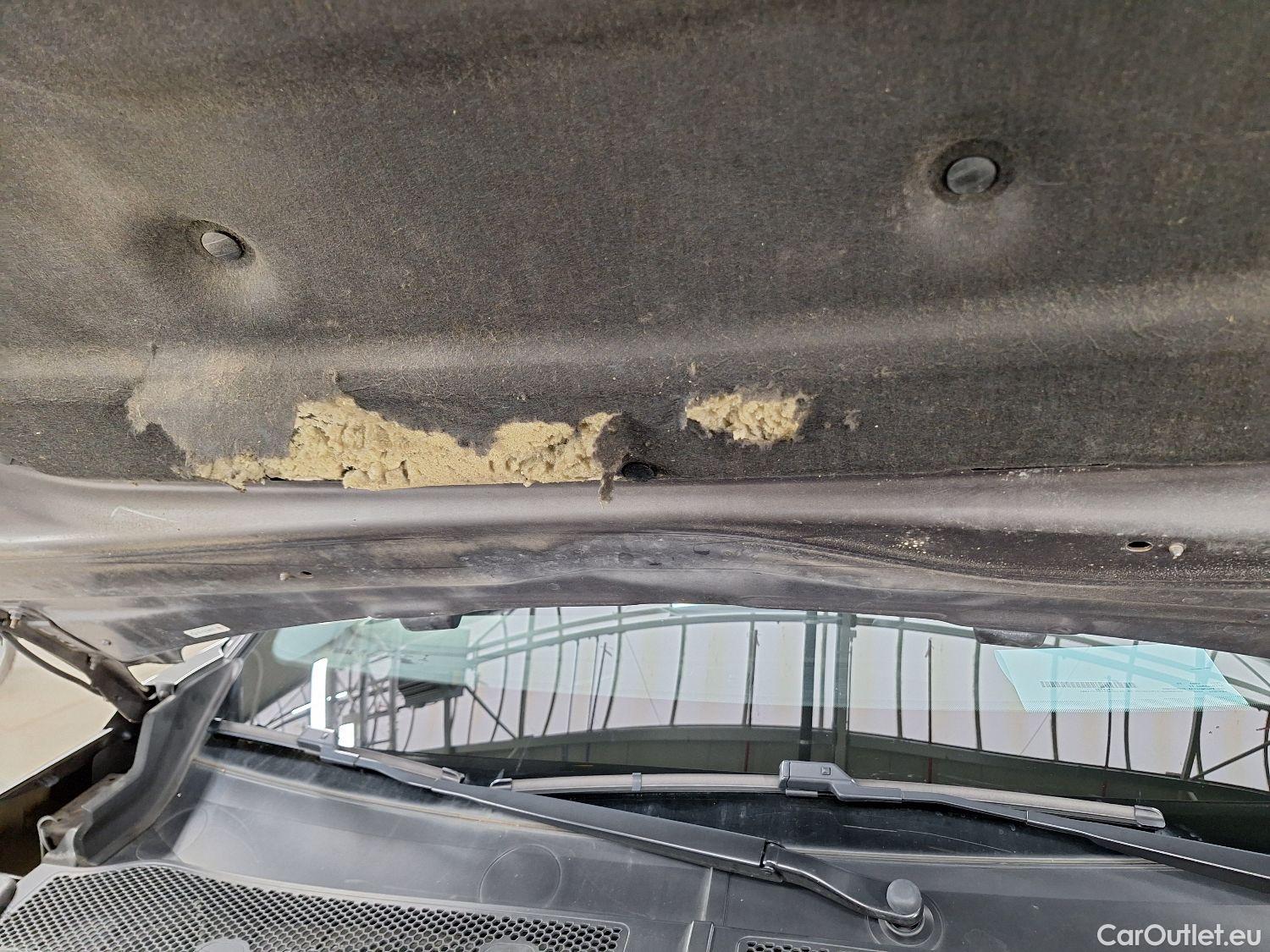  Peugeot  2008 Peugeot,  '19, Peugeot  1.5 BlueHDi 81kW S&S Active Pack 5d #40