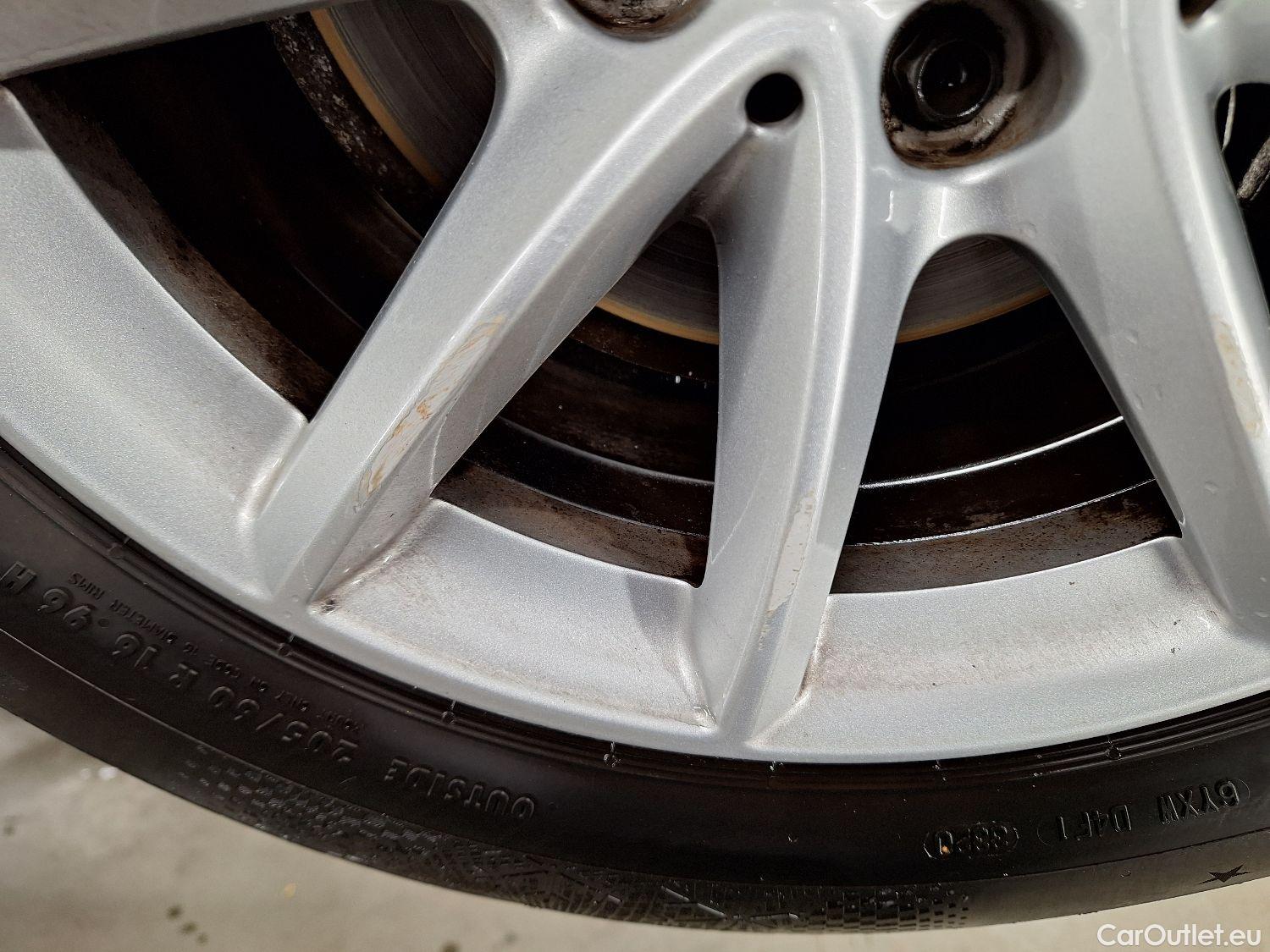  Bmw  Serie 2 BMW, 2-serie GranTour '18, BMW 2 Reeks Gran Tourer 216d (85kW) Aut. 5d #8