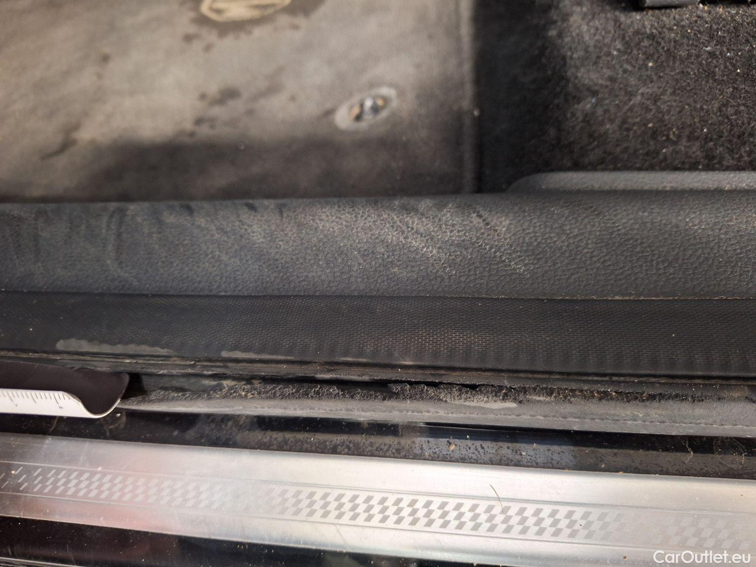  MG  EHS MG,  '20 PHEV, MG  1.5T Luxury 5d #30