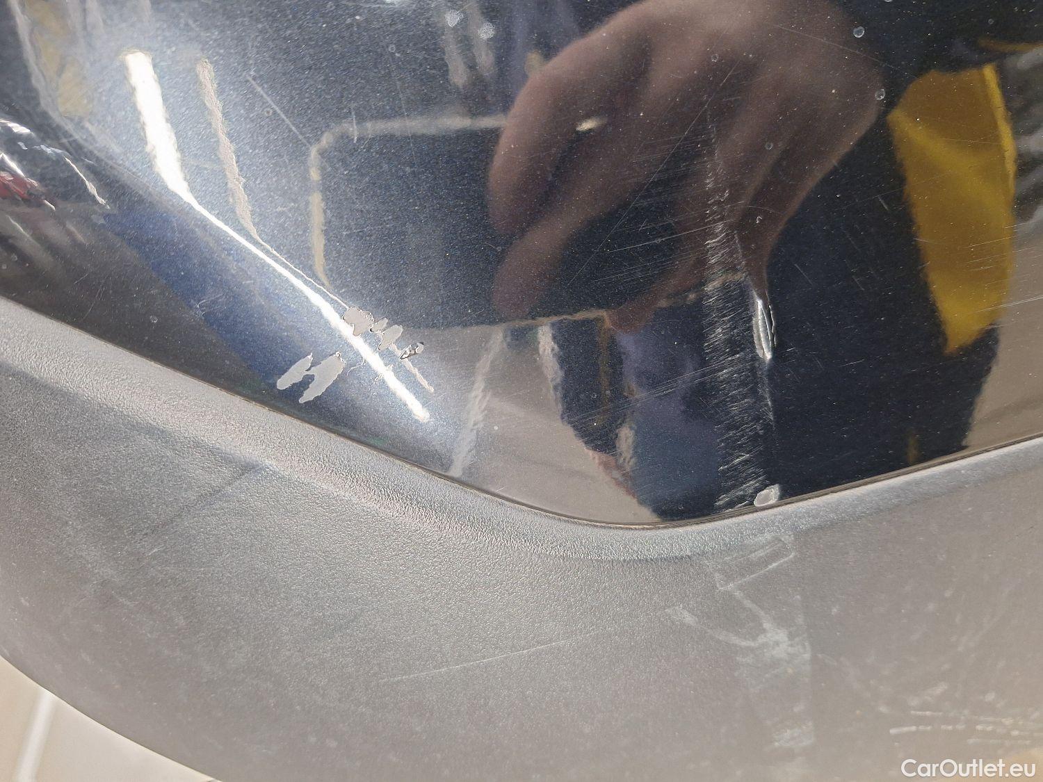  MG  EHS MG,  '20 PHEV, MG  1.5T Luxury 5d #15