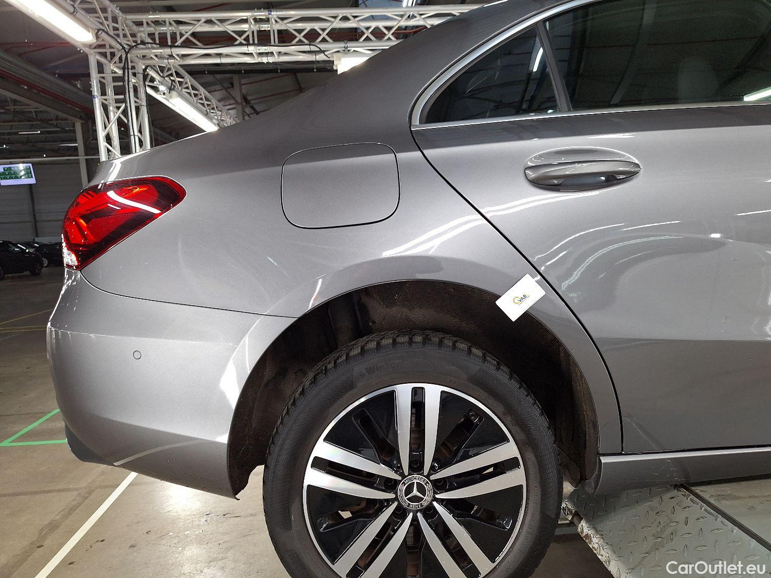  Mercedes  A-Klasse Mercedes, A-Class Berline '18, Mercedes-Benz  Limousine A 250e Business S #7