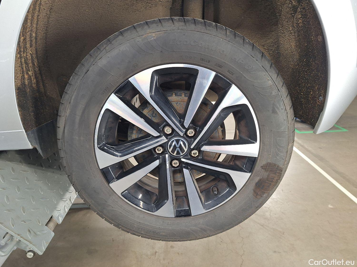  Volkswagen  Polo VW,  '17, Volkswagen  1.0 TSI United 5d #3