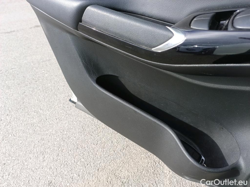  Nissan  Juke NISSAN  / 2019 / 5P / crossover 1.6 Hybrid 105kW(145CV) Première Edition(SP)(SL) #21