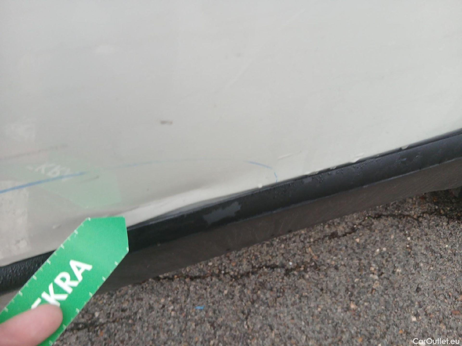  Peugeot  Boxer PEUGEOT  / 2014 / 4P / furgón 330 L1 H1 BHDI 88kW (120CV) S&S 6 Vel. M #30