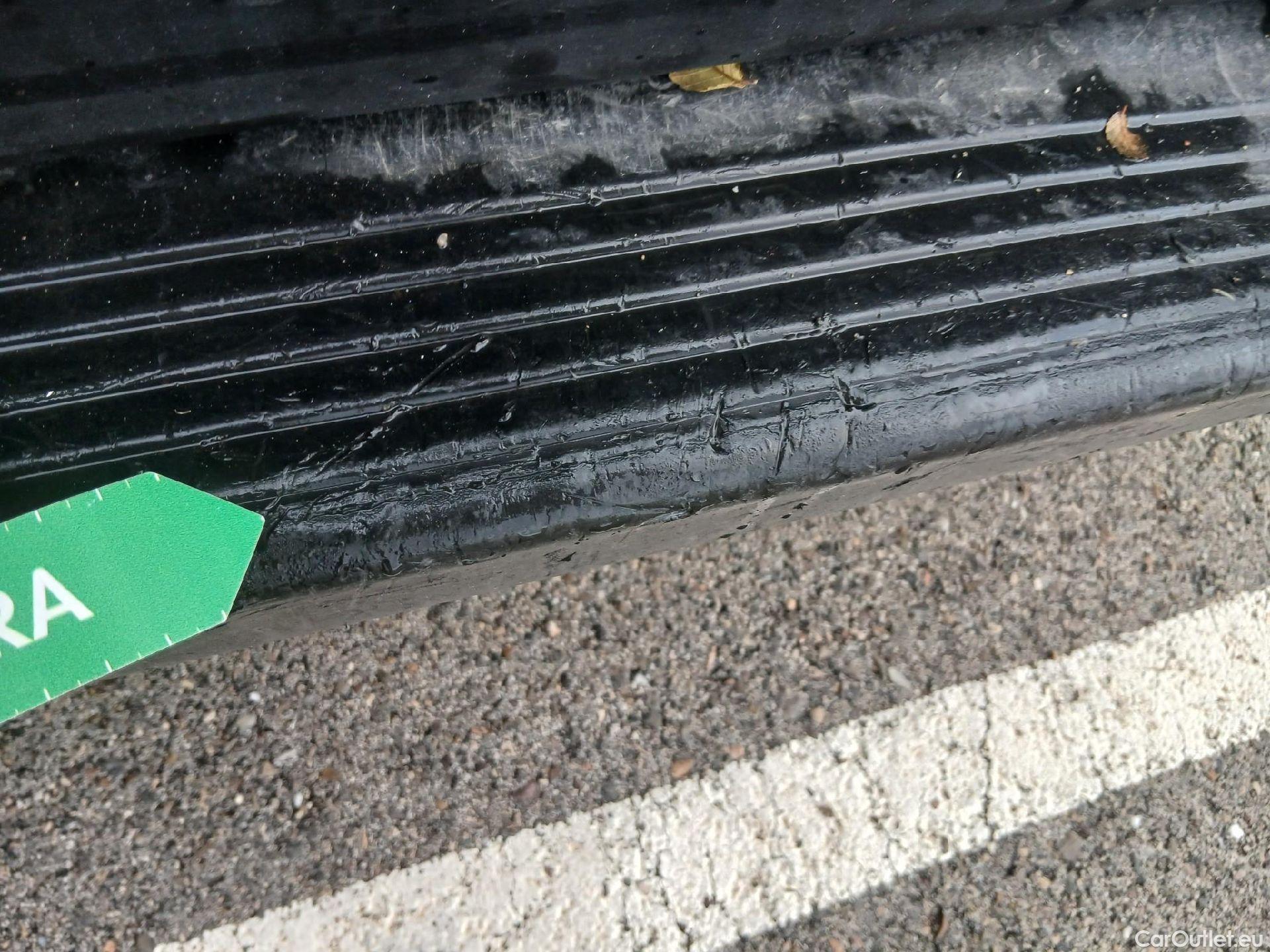  Peugeot  Boxer PEUGEOT  / 2014 / 4P / furgón 330 L1 H1 BHDI 88kW (120CV) S&S 6 Vel. M #46