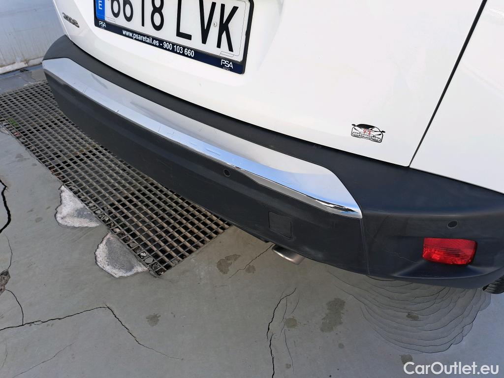  Peugeot  2008 PEUGEOT  / 2019 / 5P / todoterreno Allure Pack BlueHDI 130 S&S EAT8 #25