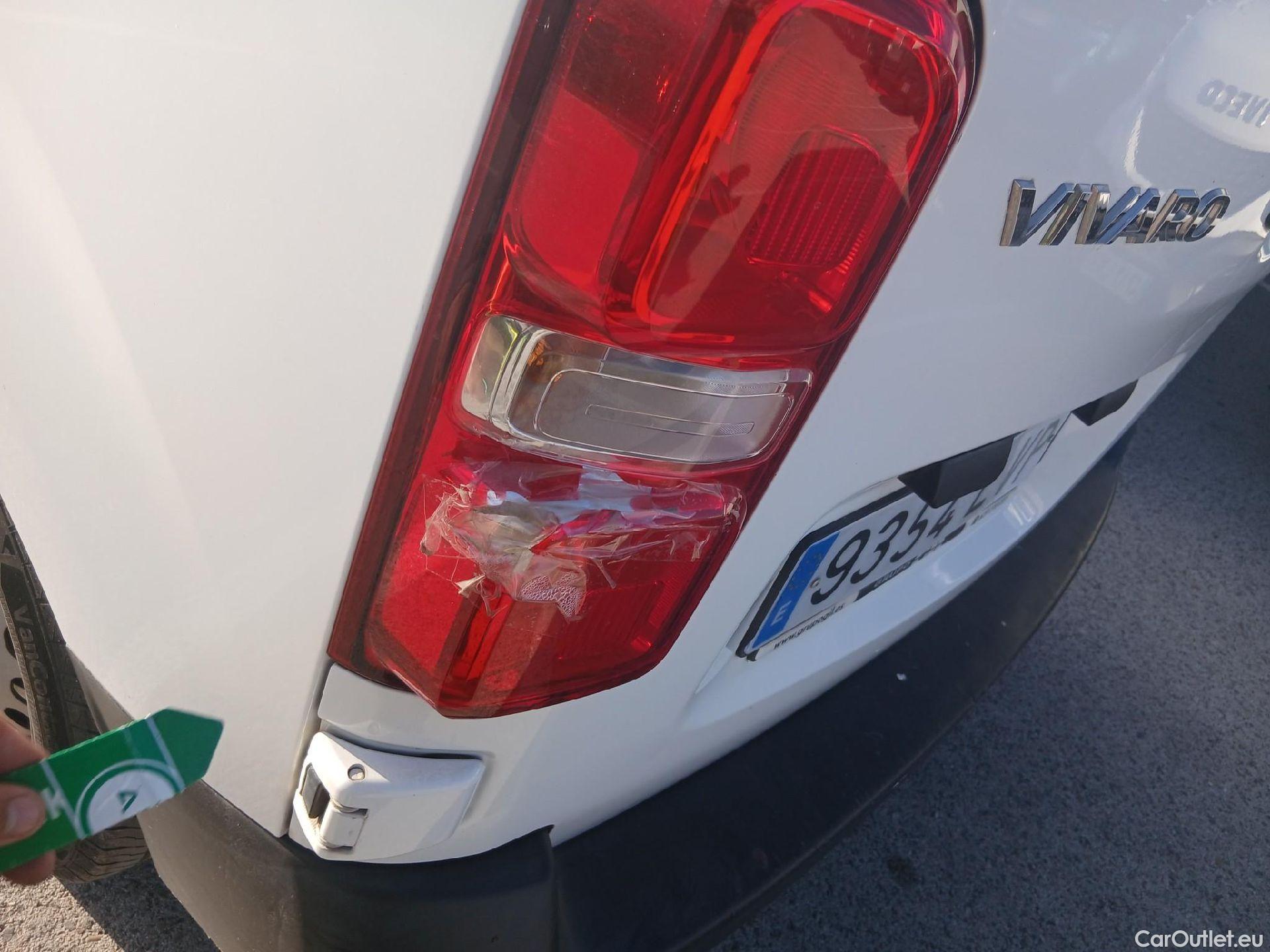  Opel  Vivaro OPEL  / 2019 / 4P / furgón 1.5 Diésel 74kW(100CV)M Std Exp #32