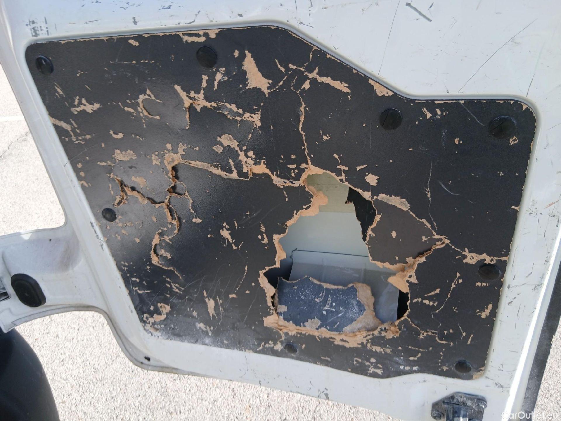  Opel  Vivaro OPEL  / 2019 / 4P / furgón 2.0 Diésel 88kW (120CV) M Inc. Express #40