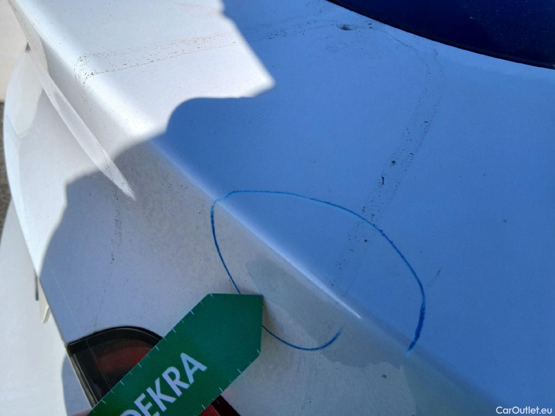  Tesla  Model Y TESLA  Gran Autonomía 4WD #23