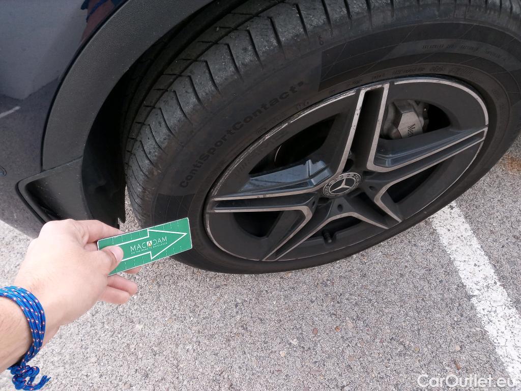  Mercedes  G-Klasee MERCEDES-BENZ GLC Coupé / 2019 / 5P / coupé GLC 300 de 4MATIC #6