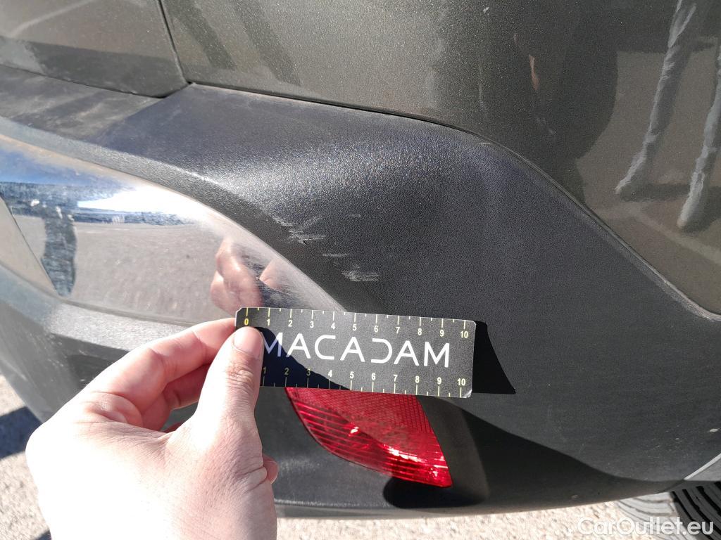  Peugeot  3008 PEUGEOT  / 2016 / 5P / todoterreno 1.5L BlueHDi 96kW (130CV) S&S Active (AC2) #14