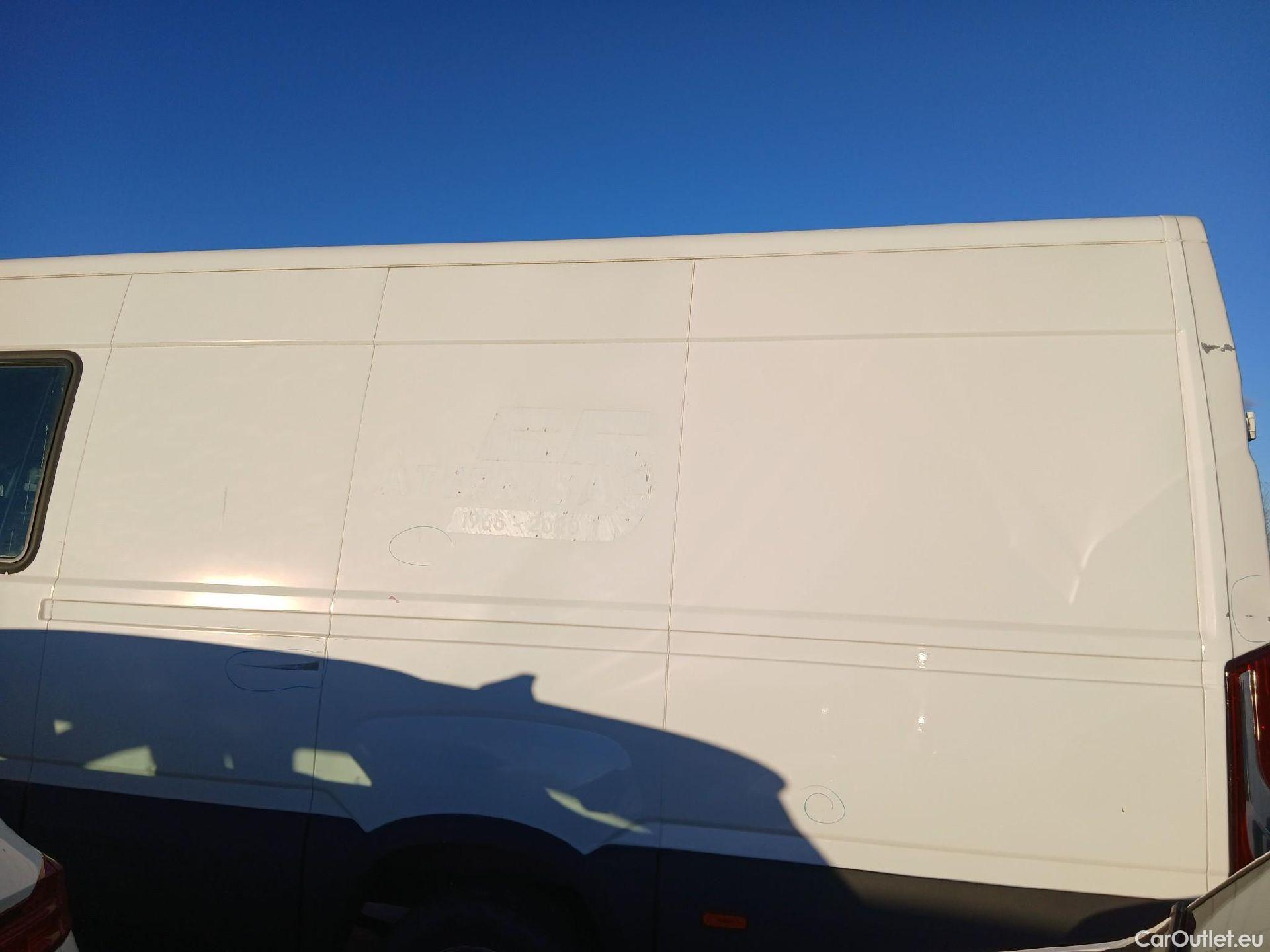  Iveco  Daily IVECO  / 2019 / 4P / combi 35S 14H V 4100/H2 16H M3  #23