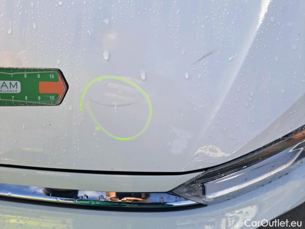  Volkswagen  Polo VOLKSWAGEN  / 2021 / 5P / berlina con portón Life 1.0 TSI 70kW (95CV) #23