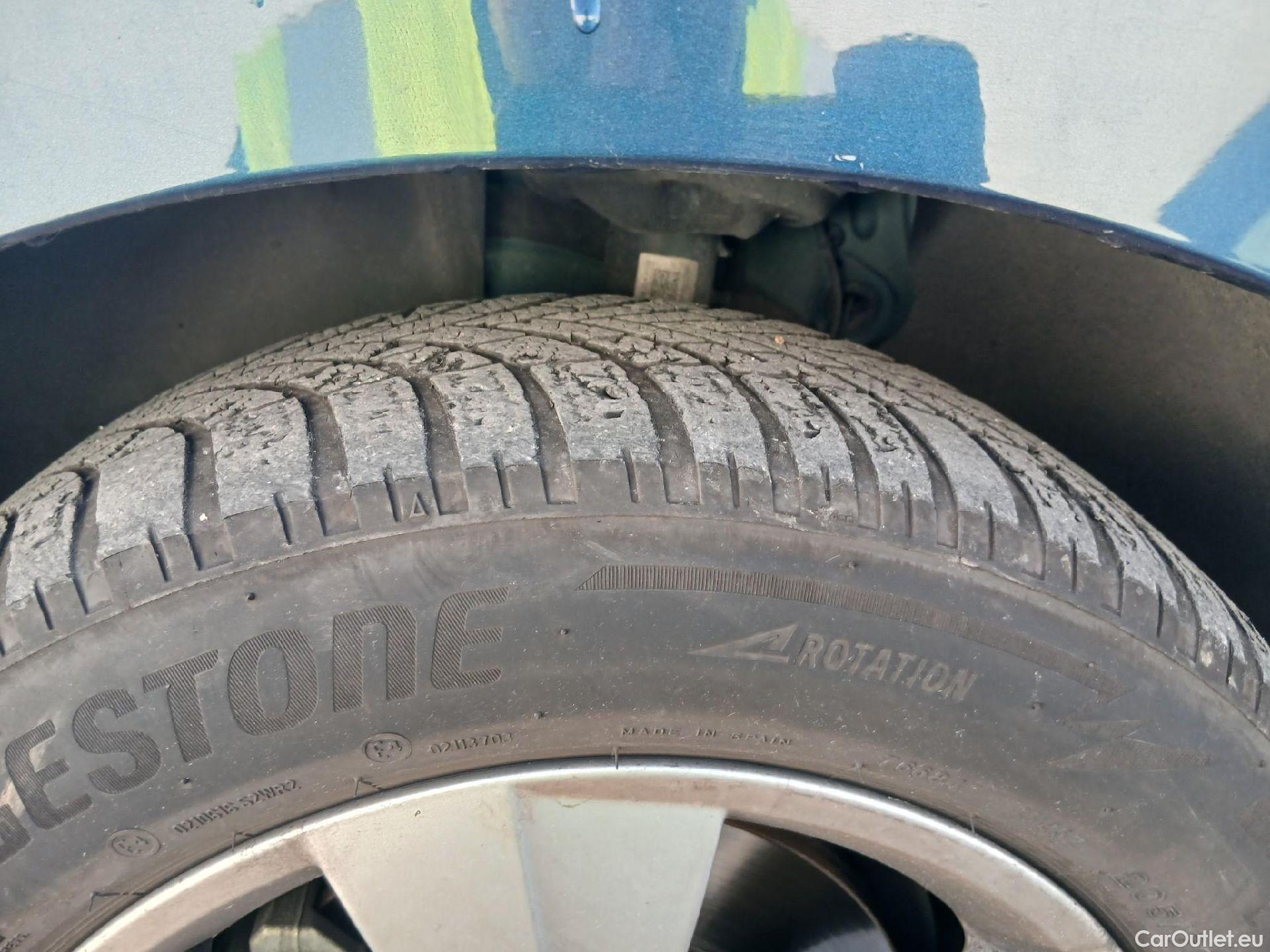  Skoda  Octavia SKODA  / 2020 / 5P / familiar Combi 2.0 TDI 85kW(115CV) DSG Ambition #6