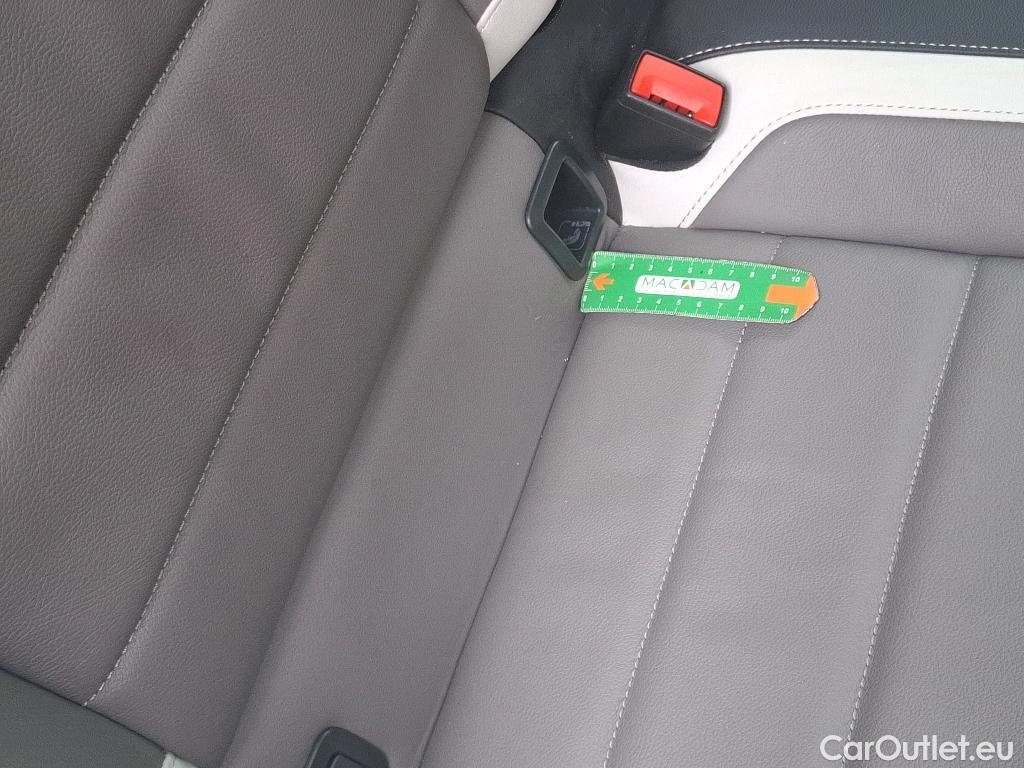  Volkswagen  T-ROC VOLKSWAGEN  / 2017 / 5P / SUV 1.5 TSI 150 EVO CARAT EXCLUSIVE #12