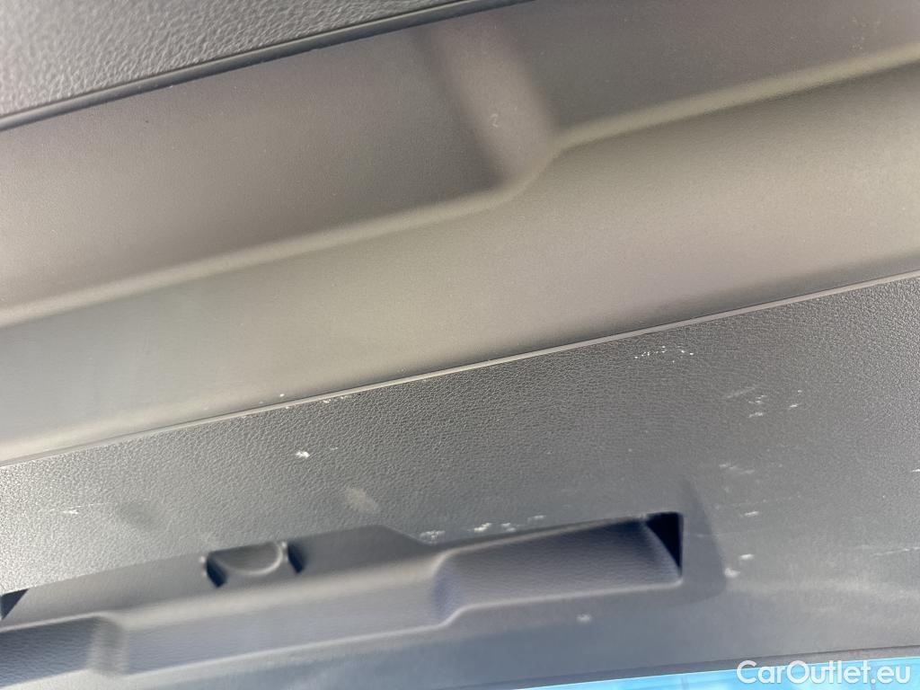  Bmw  X1 BMW  / 2019 / 5P / todoterreno sDrive16d Business #30