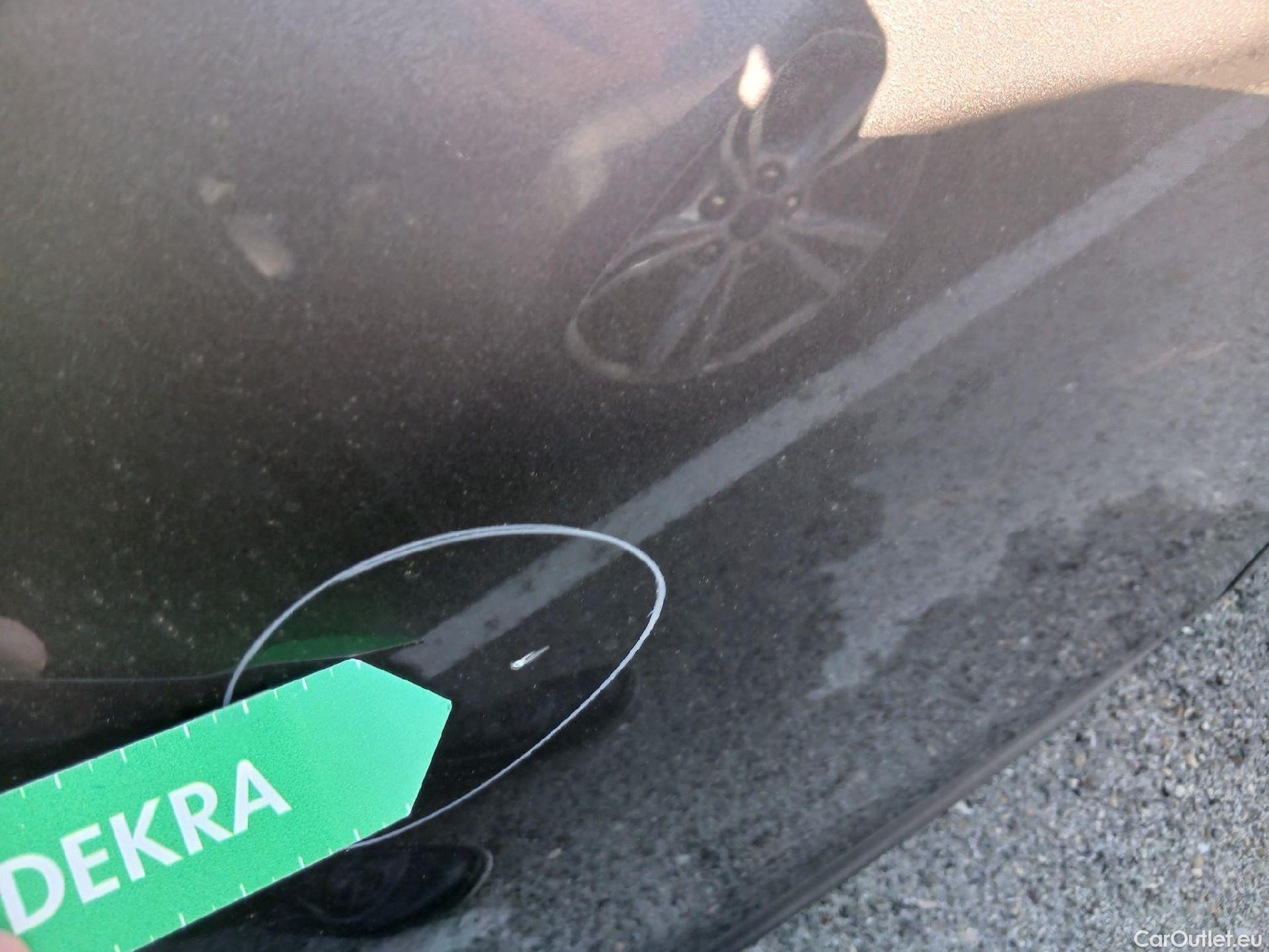  Peugeot  508 PEUGEOT  / 2018 / 5P / berlina con portón 5P Active Pack BlueHDi 130 S&S EAT8 #20