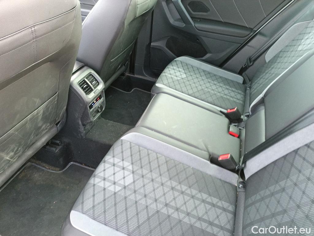 Volkswagen  Tiguan  R-Line 2.0 TDI 150CV AT7 E6d #13