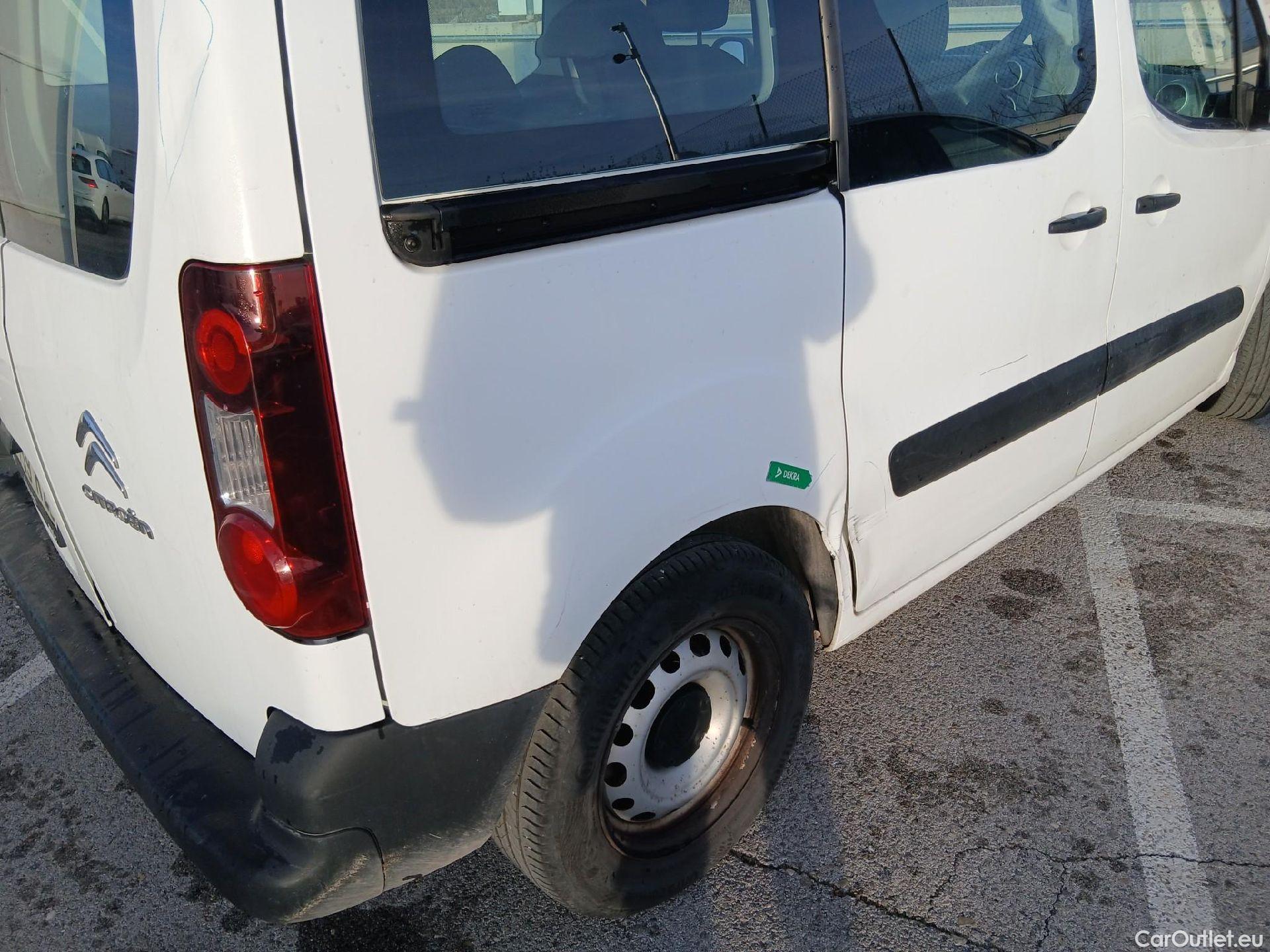  Citroen  Berlingo  Combi Live Edition 1.6 BlueHDi 100CV MT5 E6 #31