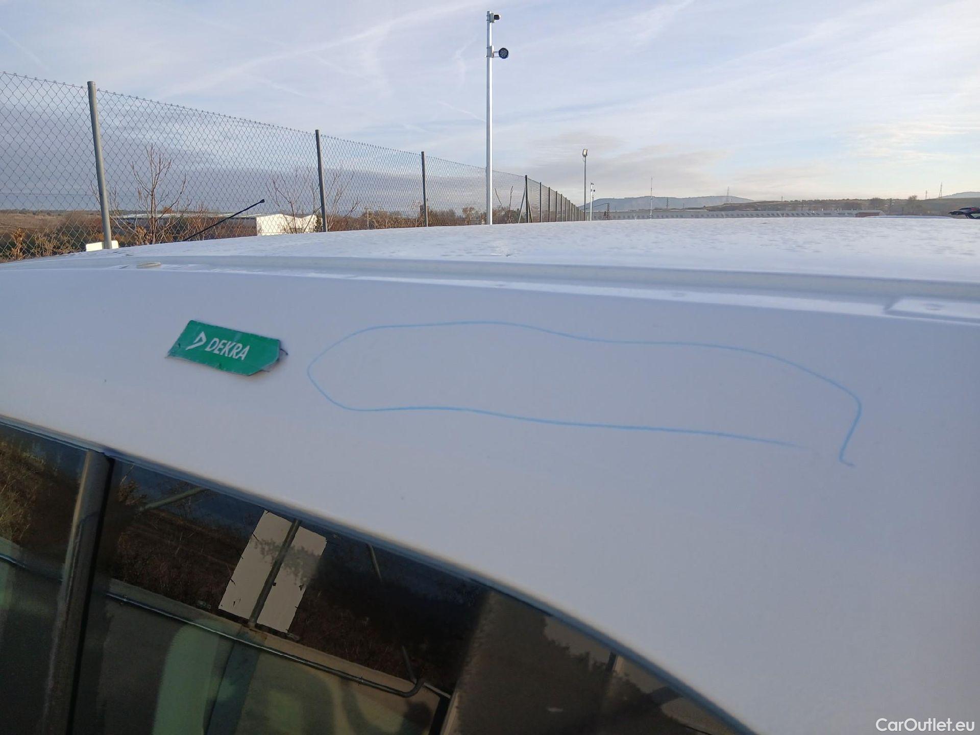  Citroen  Berlingo  Combi Live Edition 1.6 BlueHDi 100CV MT5 E6 #19