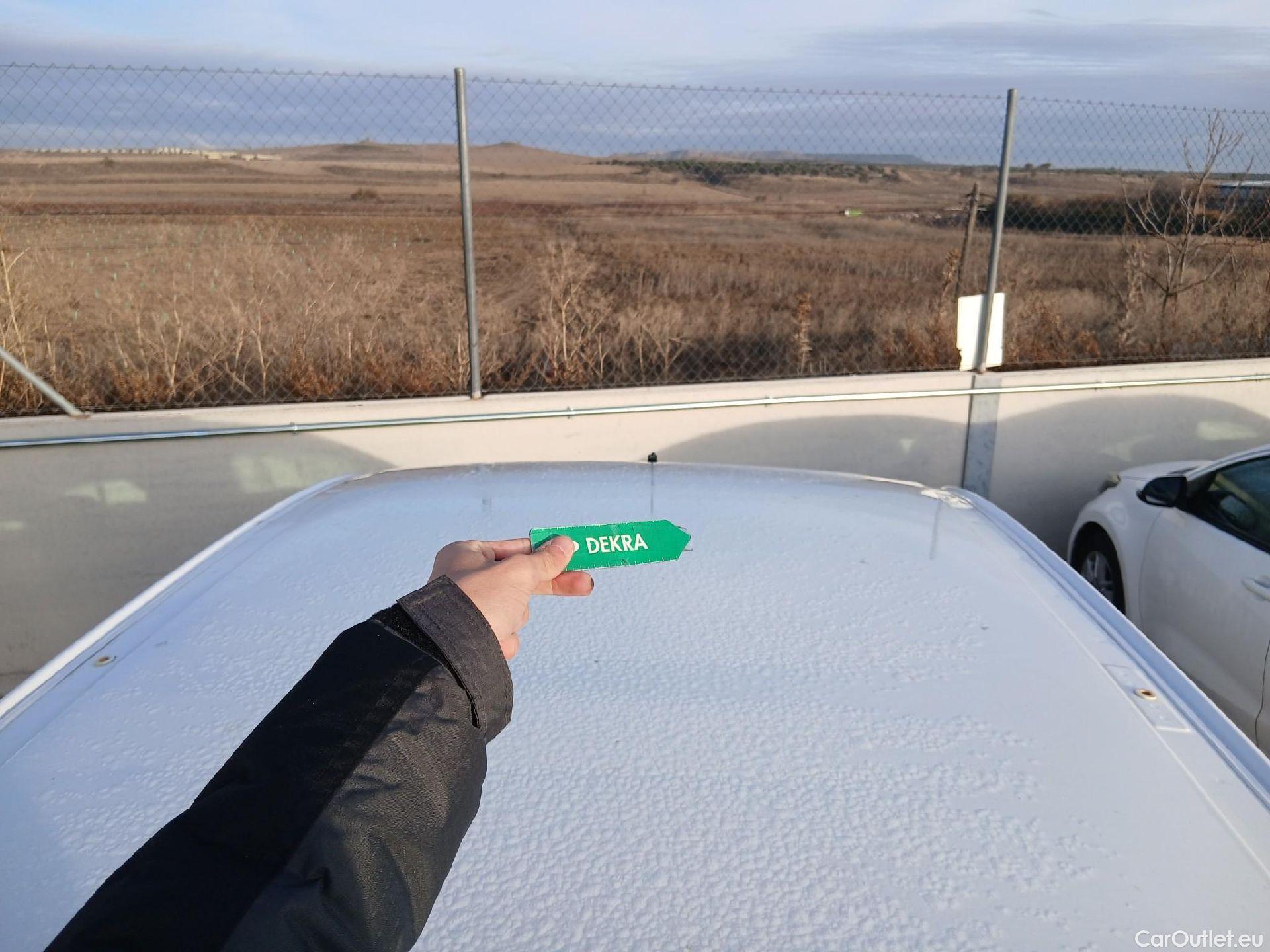  Citroen  Berlingo  Combi Live Edition 1.6 BlueHDi 100CV MT5 E6 #28