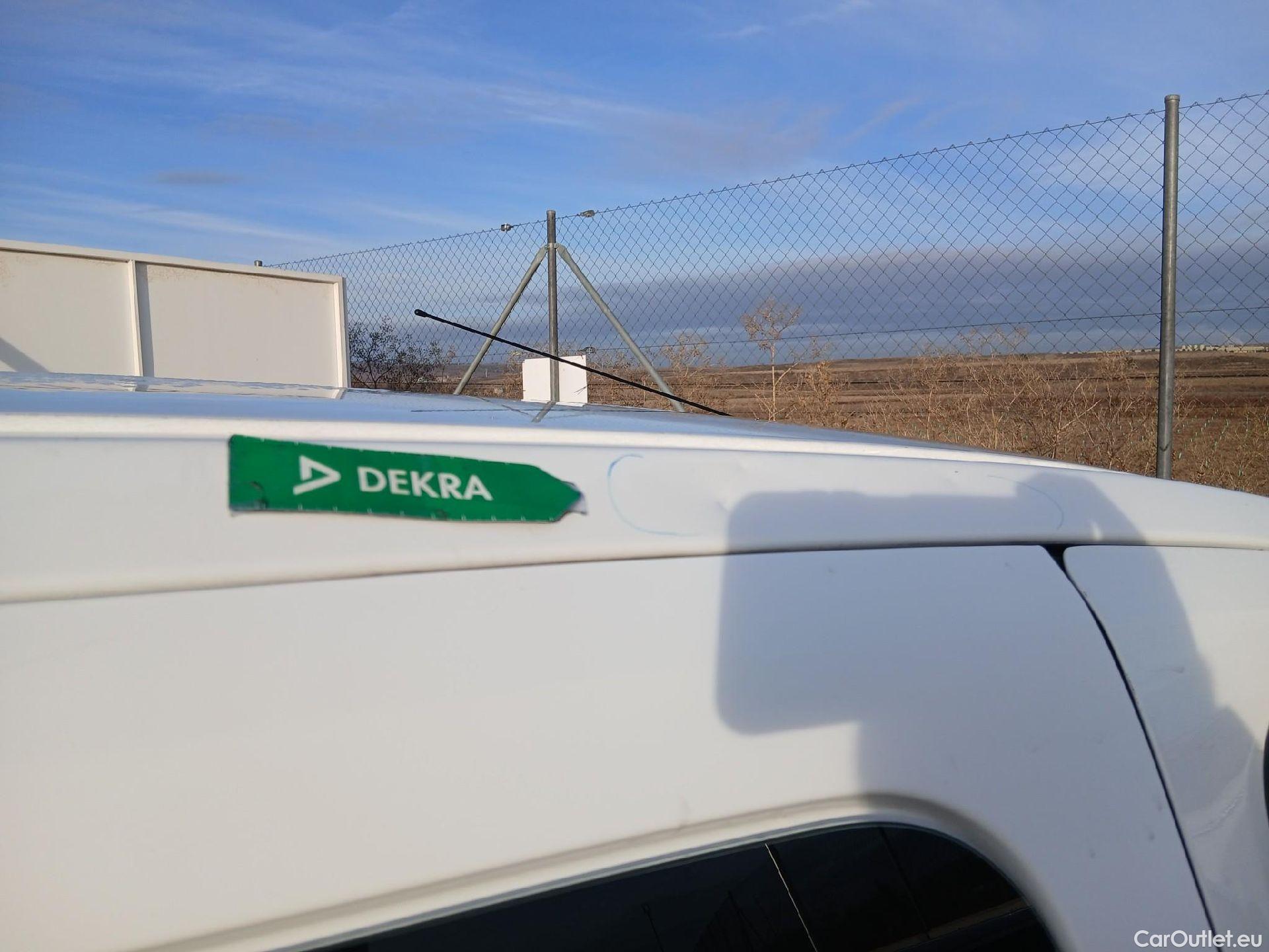  Citroen  Berlingo  Combi Live Edition 1.6 BlueHDi 100CV MT5 E6 #33